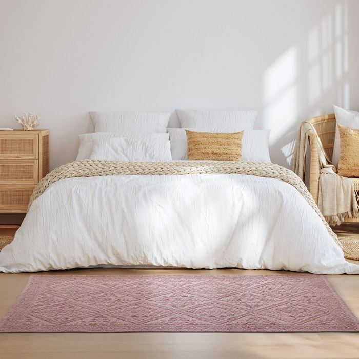 שטיח לחדר שינה ז'קארד ורוד עתיק